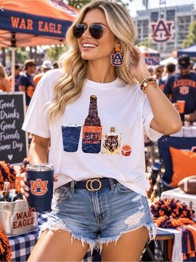 Queen of Sparkles Sequin Beer Whiskey Tee M Auburn Colors Tailgate Game Day Fan
